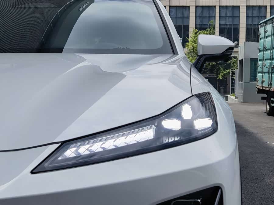 Deepal S07 2025 image de voiture #9