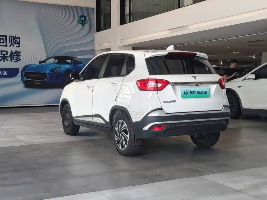 哪吒汽车 哪吒N01 2020 汽车图片 #9