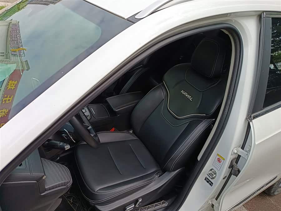 Haval Jolion 2021 #9 Haval Jolion 2021 صورة سيارة #9