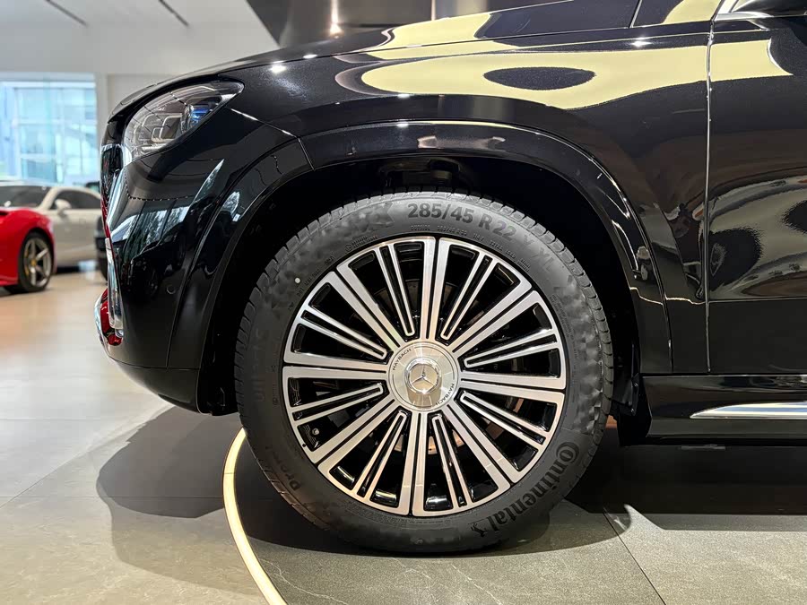 Mercedes-Benz Maybach GLS 2024 صورة سيارة #9