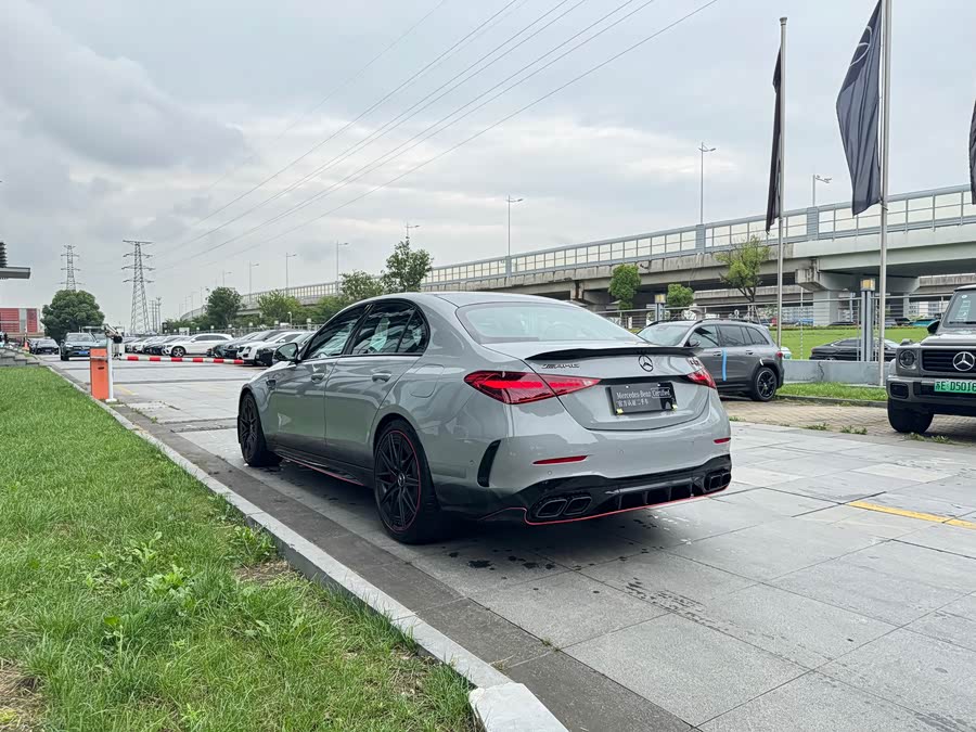 Mercedes-Benz C AMG New Energy 2024 изображение автомобиля #9