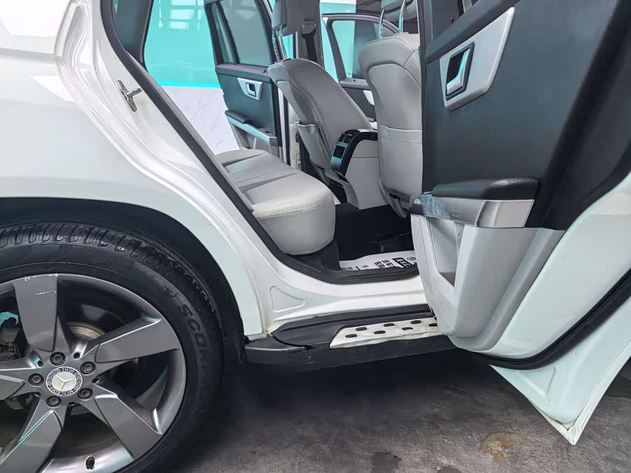 Mercedes-Benz GLK Class 2013 car image #9