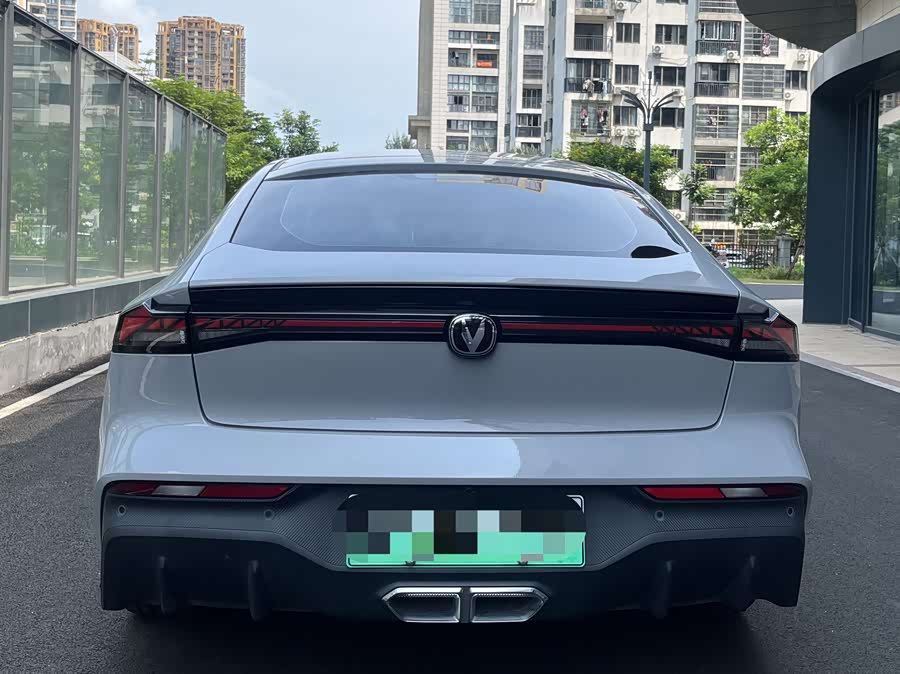 Changan UNI-V iDD 2024 #9 Changan UNI-V iDD 2024 car image #9