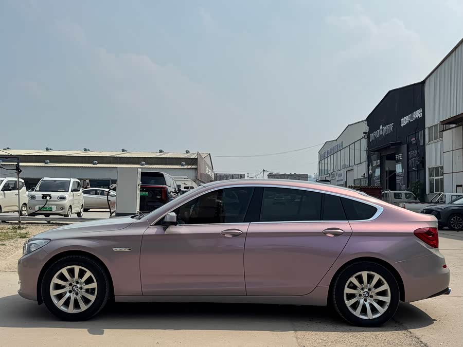 BMW 5 Series GT 2012 #9 BMW 5 Series GT 2012 immagine di auto #9