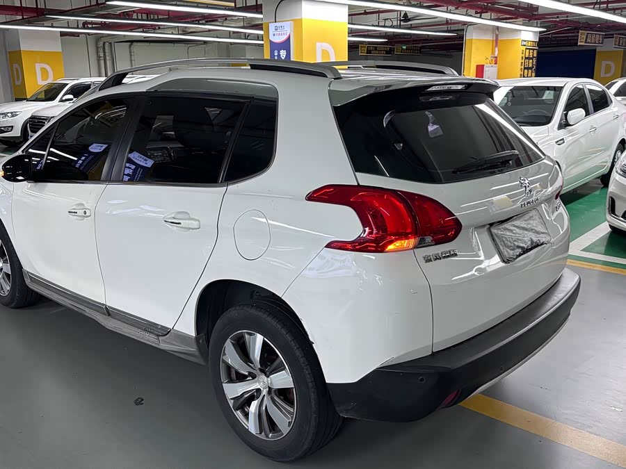Peugeot 2008 2014 #9 Peugeot 2008 2014 car image #9