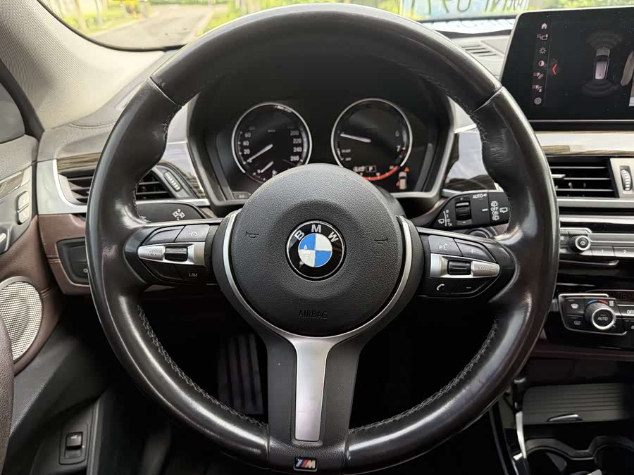 BMW X1 2020 #9 BMW X1 2020 car image #9