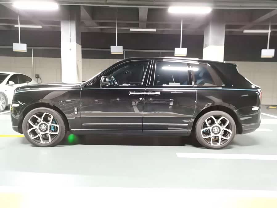 劳斯莱斯 库里南 2023 汽车图片 #9