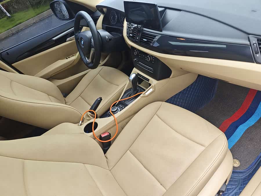 BMW X1 (Imported) 2012 صورة سيارة #9