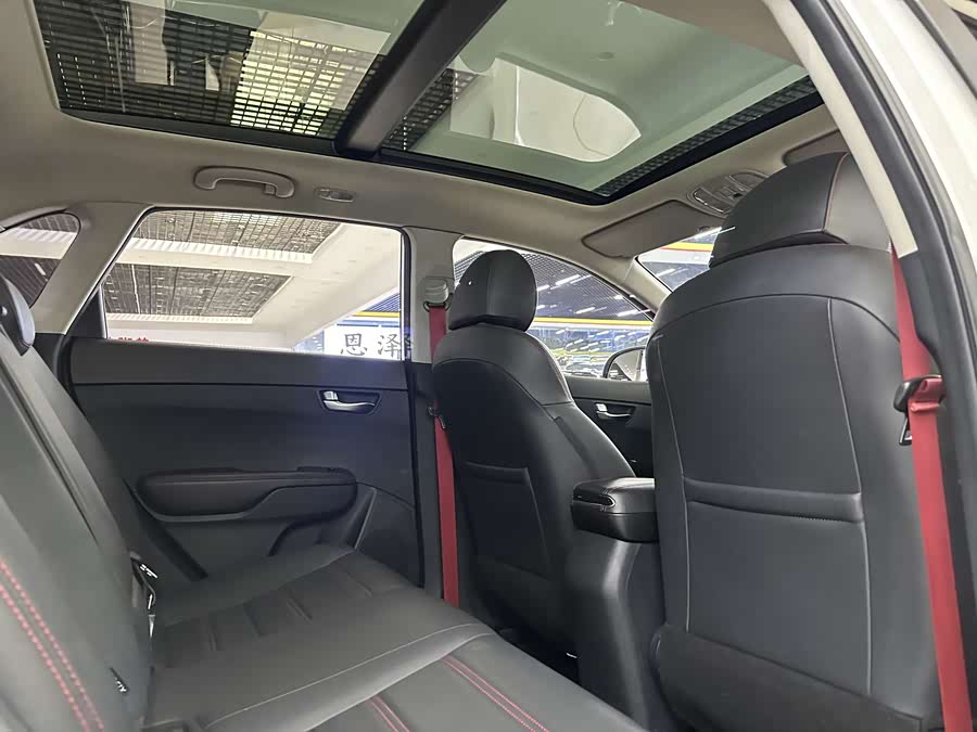 起亚 KX3傲跑 2017 汽车图片 #9