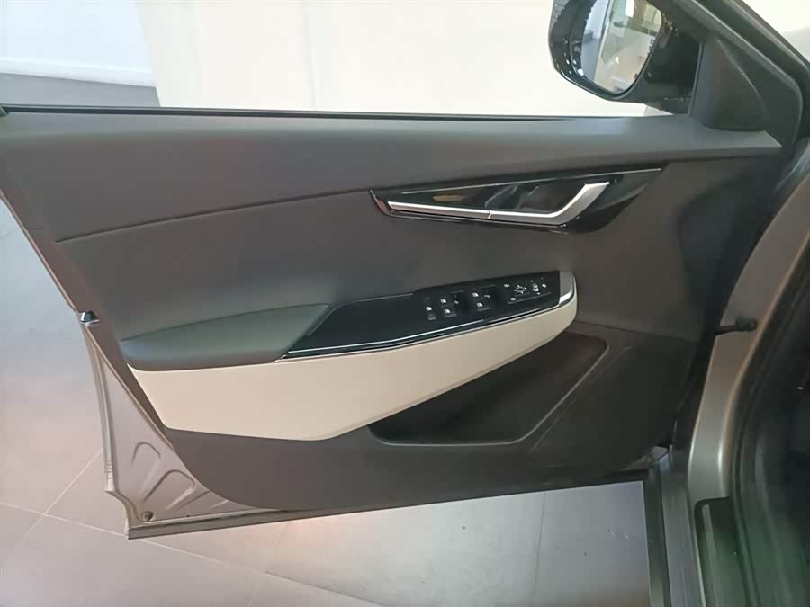 起亚 起亚EV6 2025 汽车图片 #9