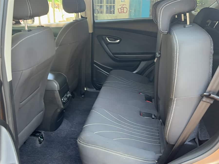 Jetour X70M 2020 immagine di auto #9