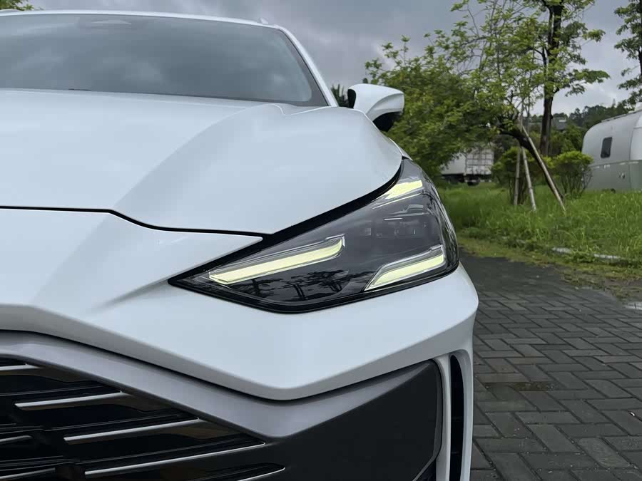 MG ONE 2023 car image #9