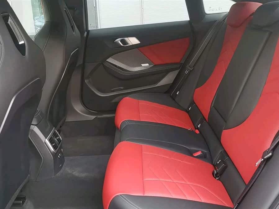 BMW M235L 2024 #9 BMW M235L 2024 car image #9