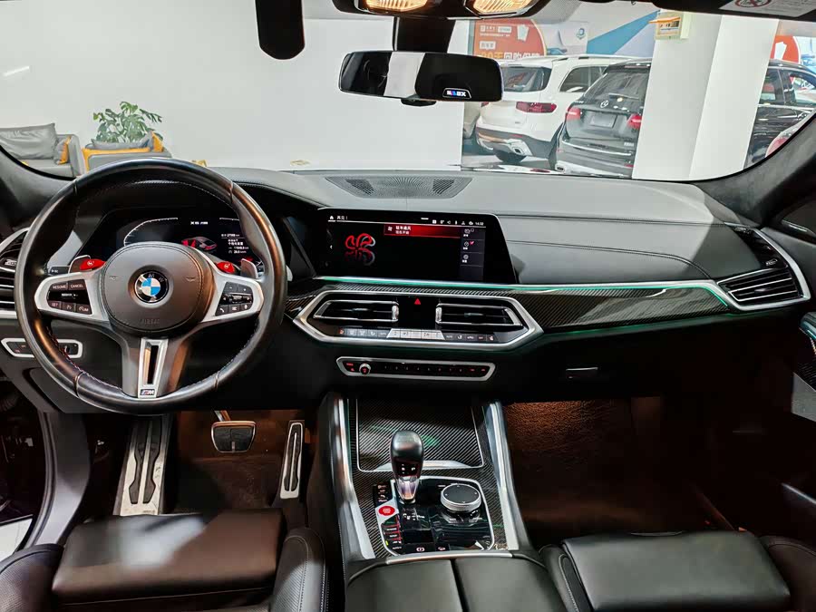 BMW X6 M 2021 car image #9