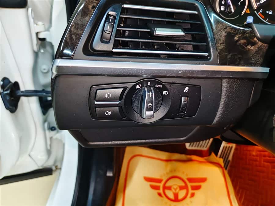 BMW 6 Series 2014 #9 BMW 6 Series 2014 car image #9