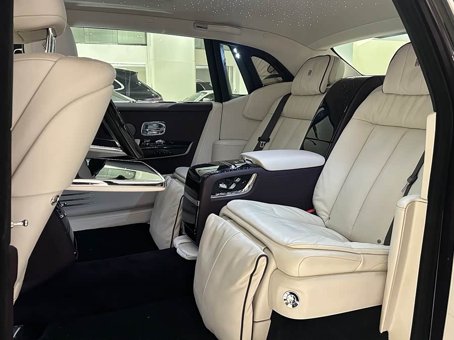 劳斯莱斯 幻影 2020 汽车图片 #9