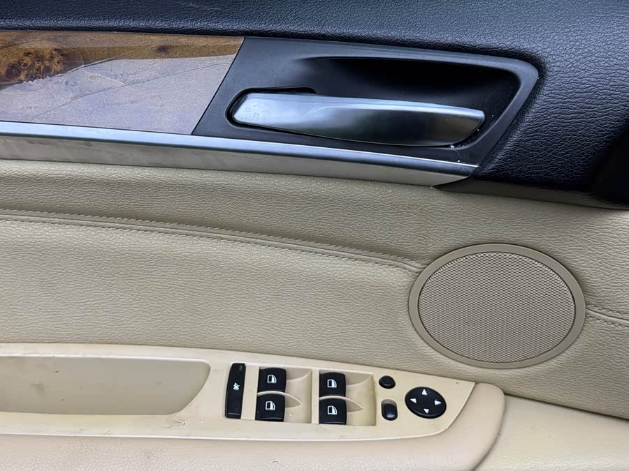 BMW X5 (Imported) 2012 car image #9