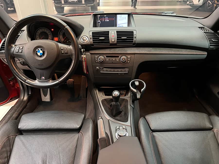 BMW 1 Series M 2012 #9 BMW 1 Series M 2012 car image #9