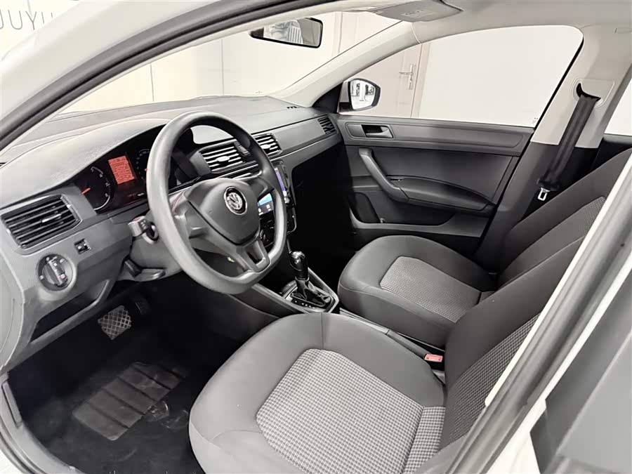 Volkswagen Santana 2022 immagine di auto #9