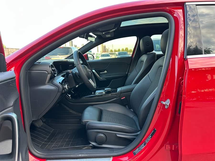 Mercedes-Benz A Class (Imported) 2020 #9 Mercedes-Benz A Class (Imported) 2020 car image #9