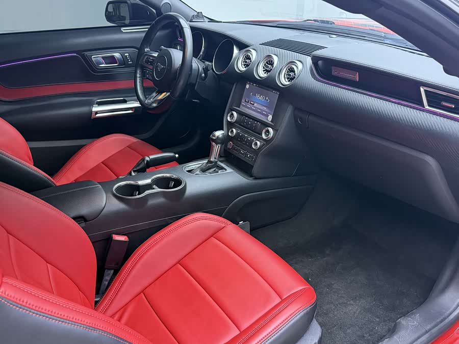 Ford Mustang 2019 car image #9