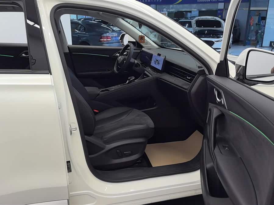 Roewe D5X DMH 2024 imagen de coche #9