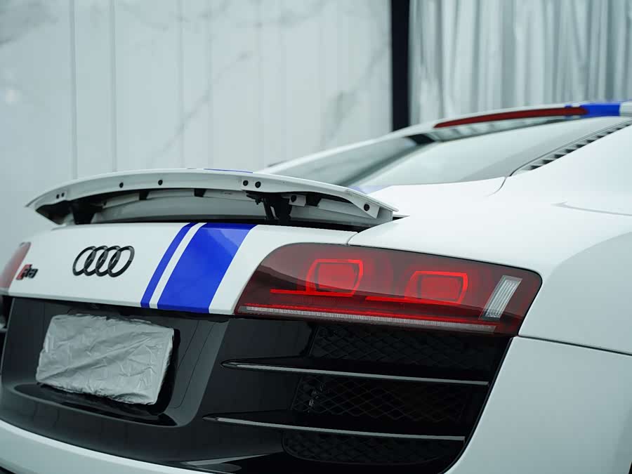 Audi R8 2013 #9 Audi R8 2013 car image #9