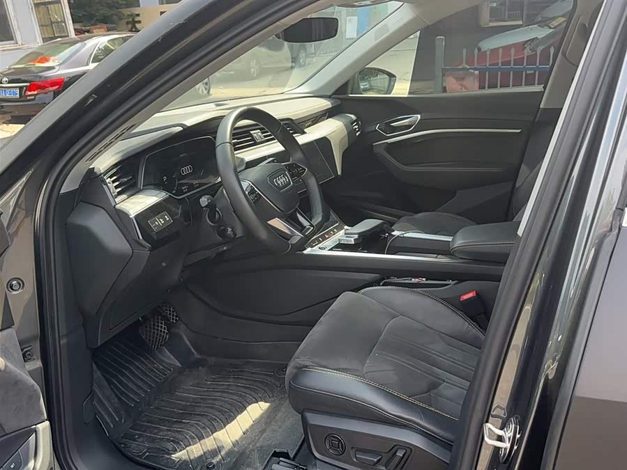 Mercedes-Benz SLK AMG 2021 #9 Mercedes-Benz SLK AMG 2021 صورة سيارة #9