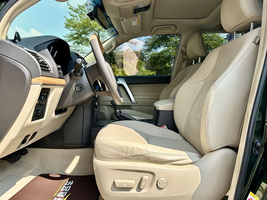 Toyota Land Cruiser Prado 2018 immagine di auto #9