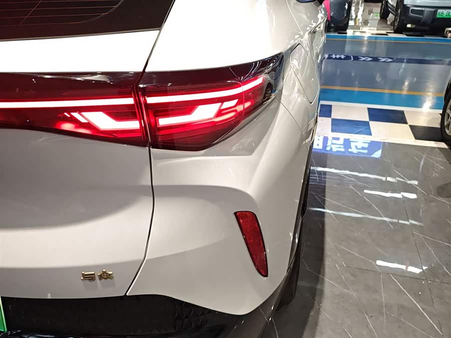 Volkswagen ID.UNYX 06 2025 #9 Volkswagen ID.UNYX 06 2025 imagen de coche #9