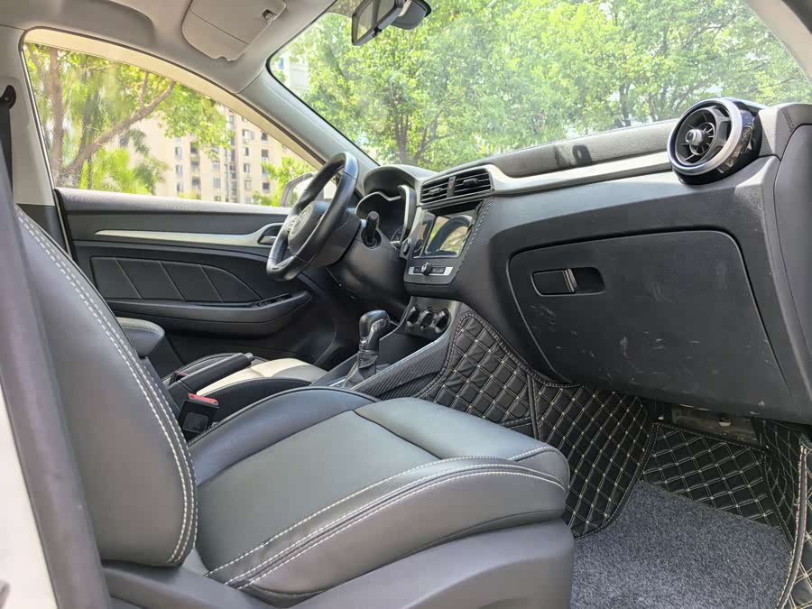 MG ZS 2019 imagen de coche #9