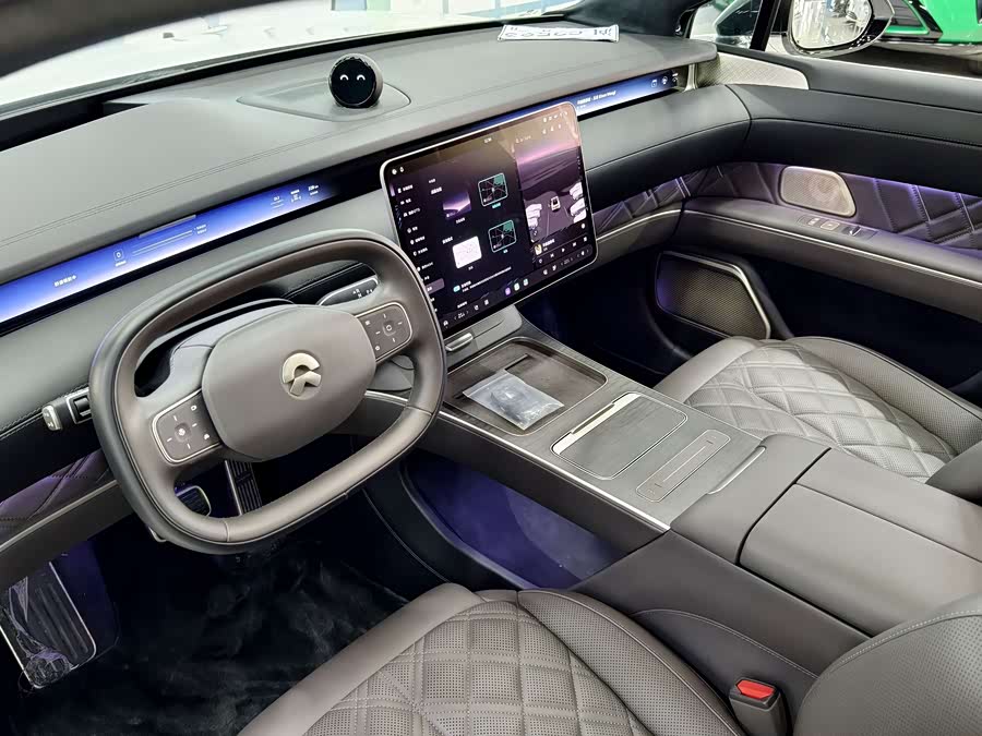 NIO ET9 2024 صورة سيارة #9