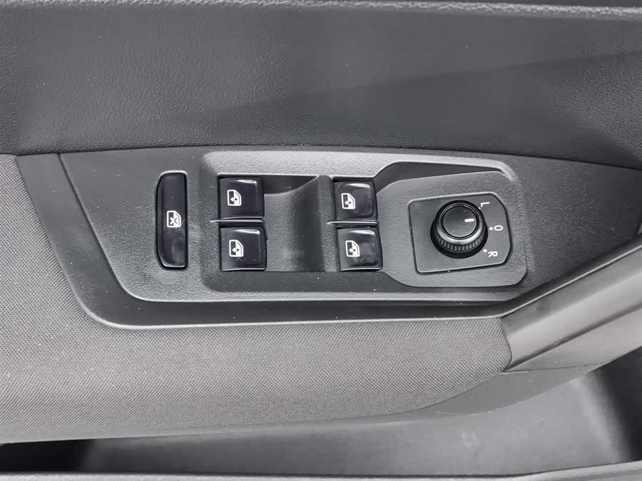 大众 朗逸纯电 2021 #9 大众 朗逸纯电 2021 汽车图片 #9