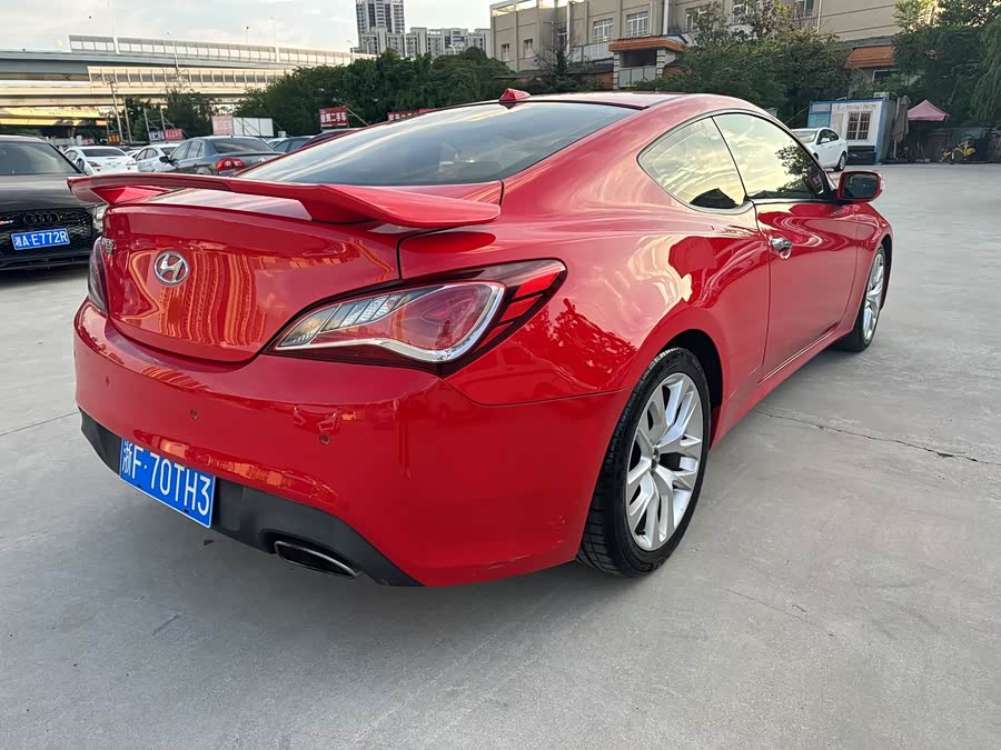 Hyundai Rohens-Coupe 2012 #9 Hyundai Rohens-Coupe 2012 car image #9