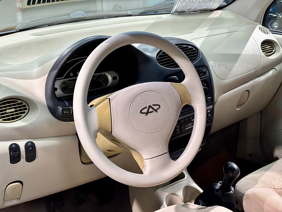 Chery QQ3 2013 immagine di auto #9