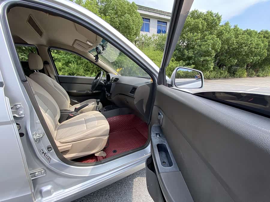 五菱汽车 五菱宏光 2017 #9 五菱汽车 五菱宏光 2017 汽车图片 #9