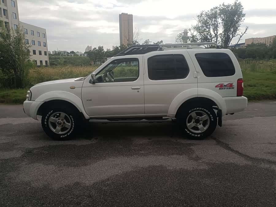 日产 日产帕拉丁 2009 汽车图片 #9