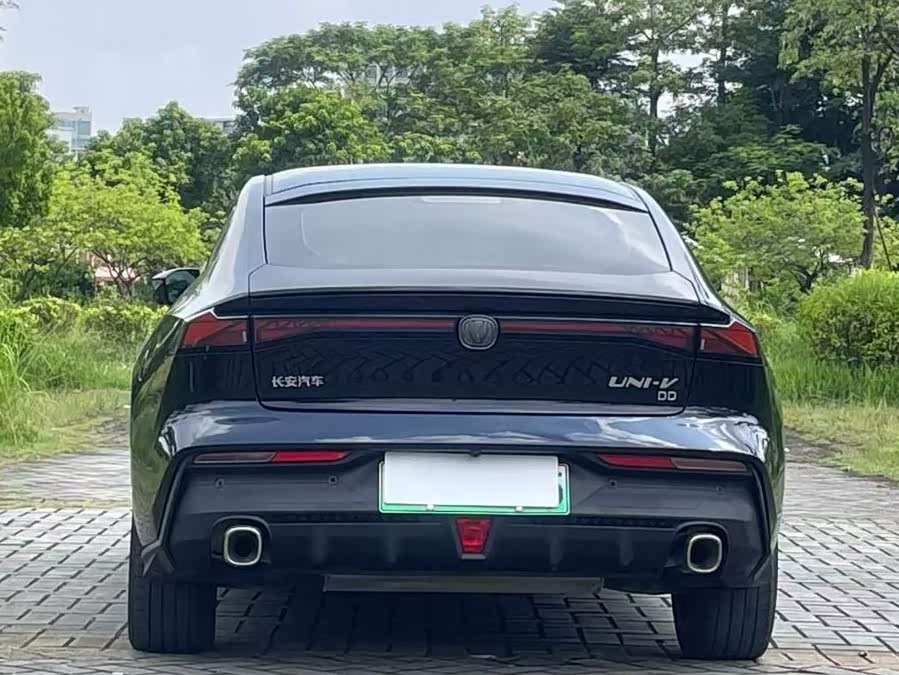 Changan UNI-V iDD 2023 #9 Changan UNI-V iDD 2023 car image #9