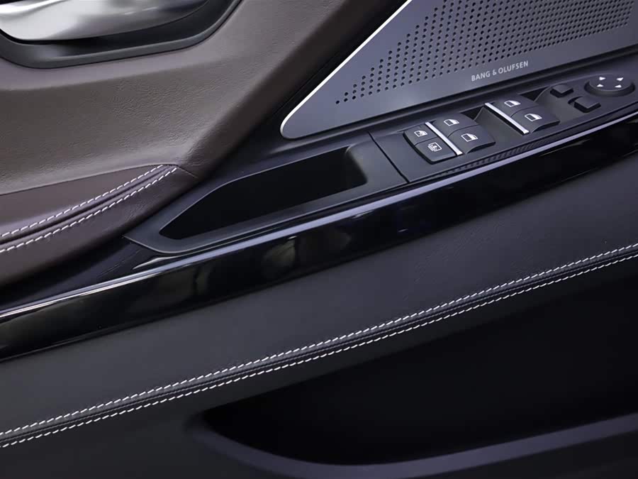 BMW M6 2015 изображение автомобиля #9