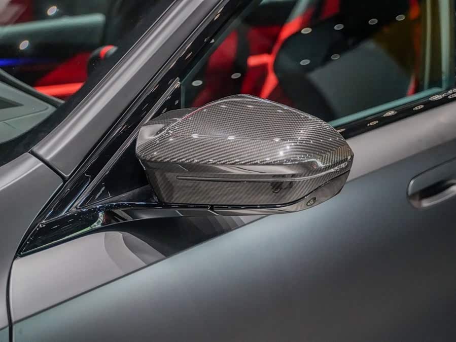 BMW M5 New Energy 2024 immagine di auto #9