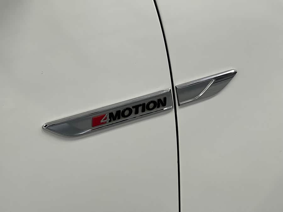 Volkswagen Tiguan 2016 #9 Volkswagen Tiguan 2016 car image #9