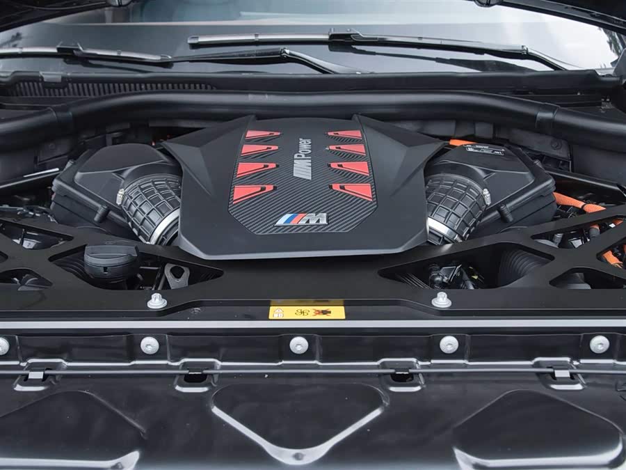 BMW XM 2024 car image #9