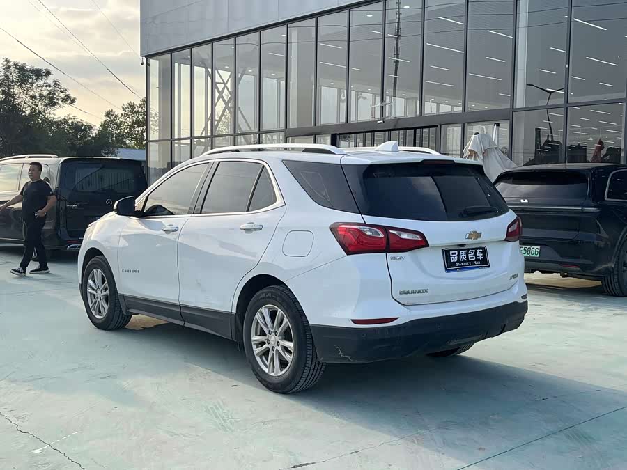 Chevrolet Equinox 2021 car image #9