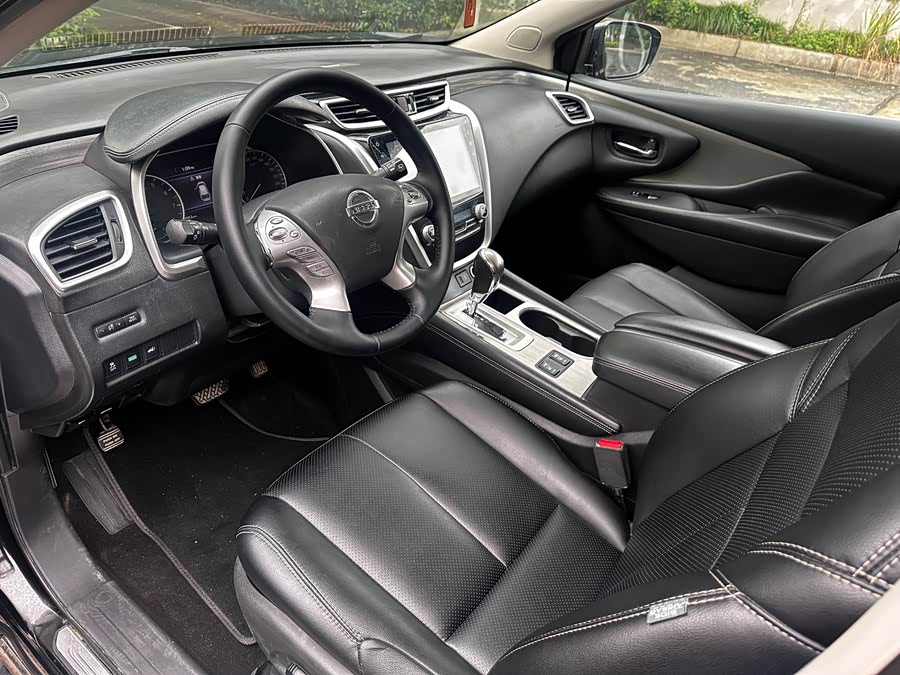 Nissan Murano 2018 immagine di auto #9