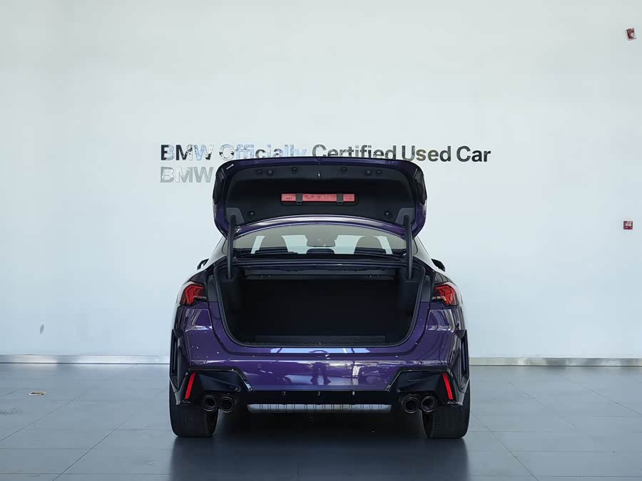 BMW M235L car image #9