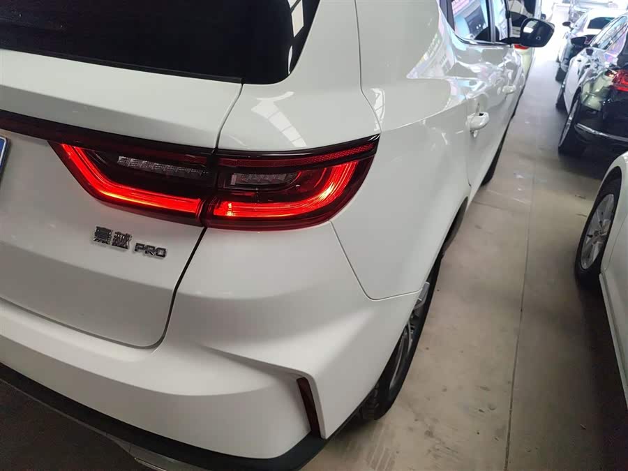 GEELY OkavangoPRO 2024 car image #9