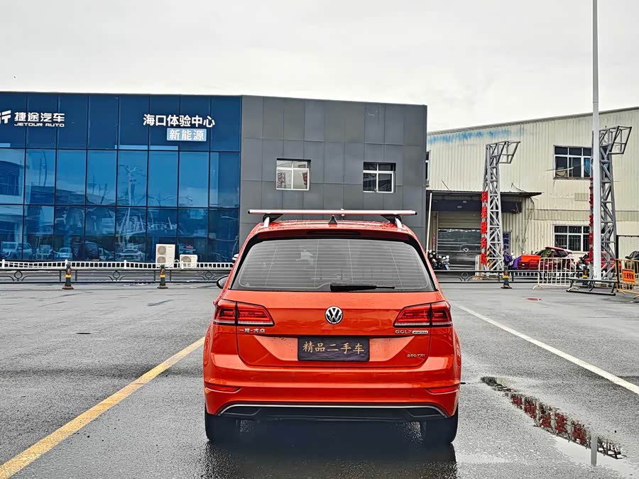 Volkswagen Golf Sportsvan 2019 car image #9