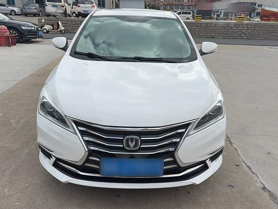 Changan Eado DT 2018 #9 Changan Eado DT 2018 car image #9