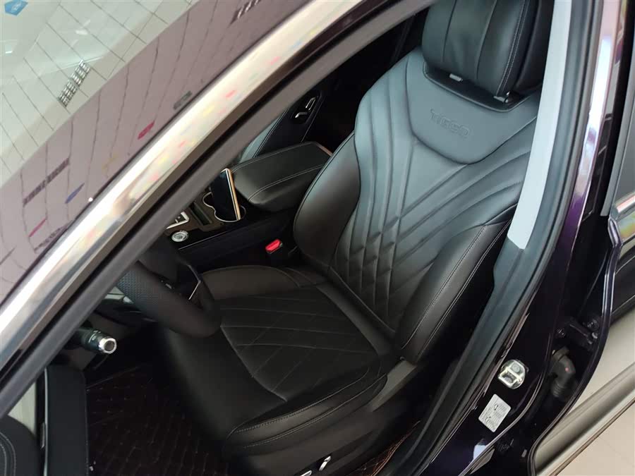 Chery Tiggo 8 Plus e+ 2022 car image #9