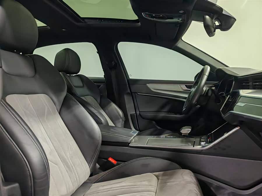 Audi A6L 2024 car image #9